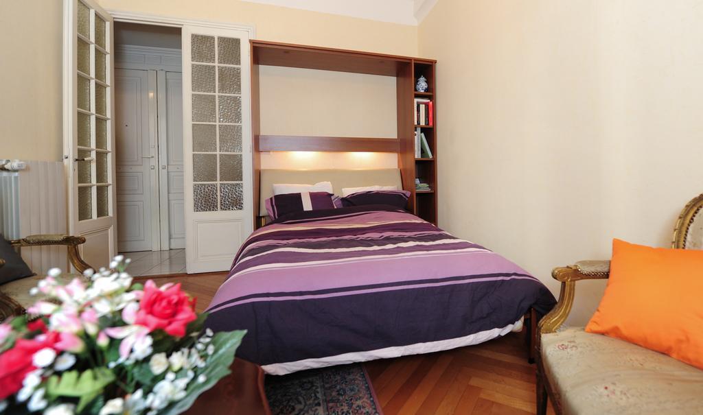 Appartement Minuetto Five Stars Holiday House Nizza Exterior foto